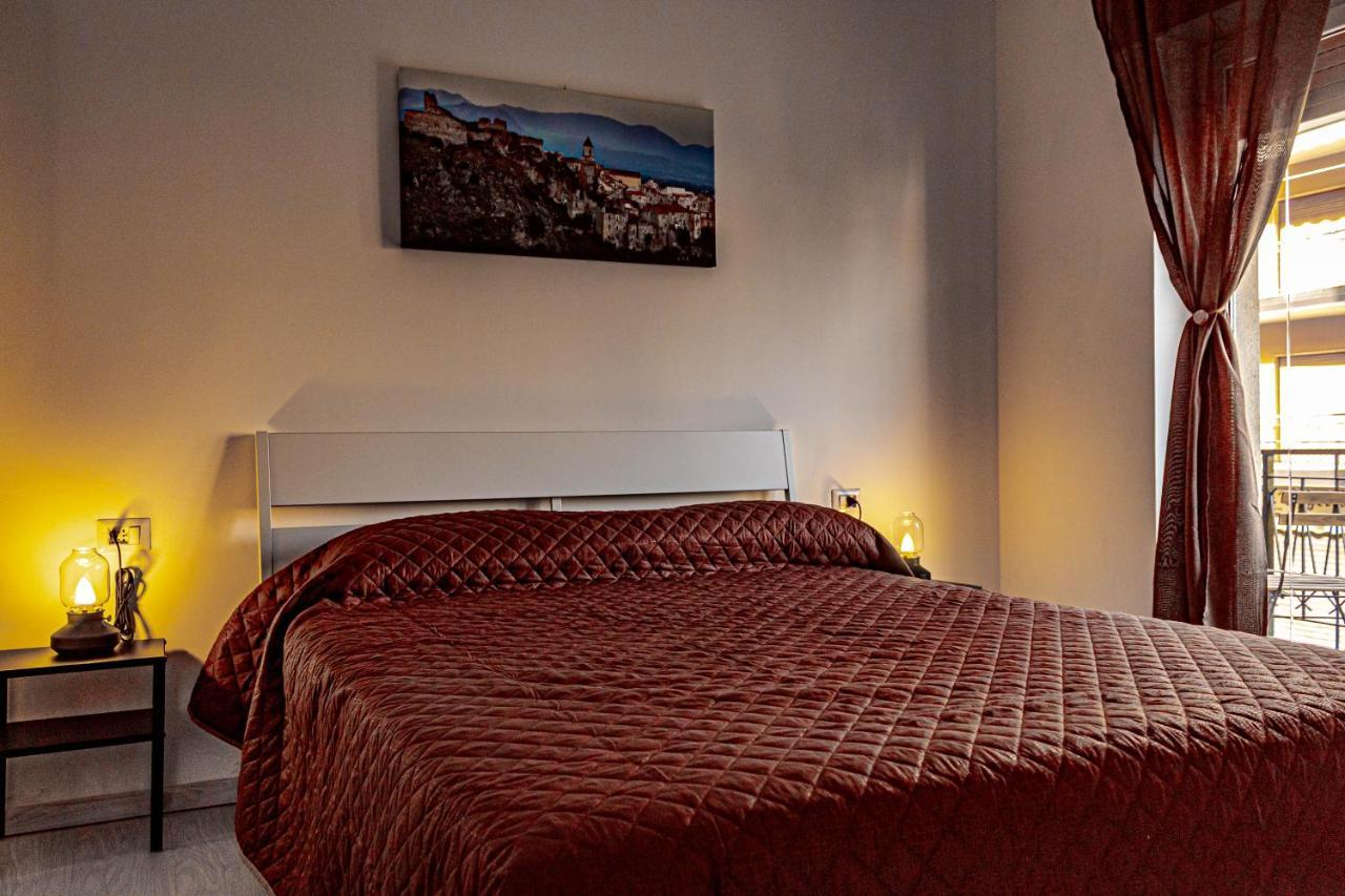Bed End Breakfast Mediterraneo Scalea Eksteriør bilde
