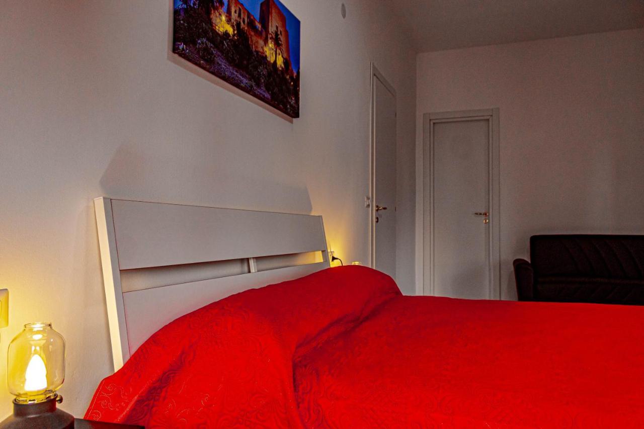 Bed End Breakfast Mediterraneo Scalea Eksteriør bilde